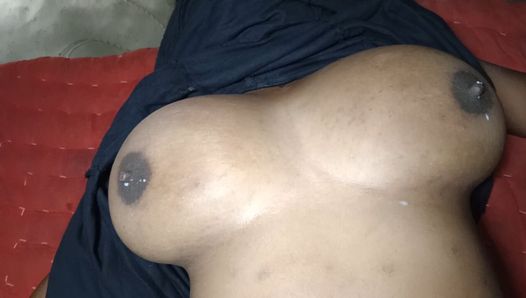 Pados ki bhabhi ko ghar par bulakar chudai ki bahut maja aaya