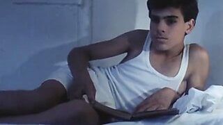 Ha-Bayit Berechov Chelouche 1973. myegyforadult.com