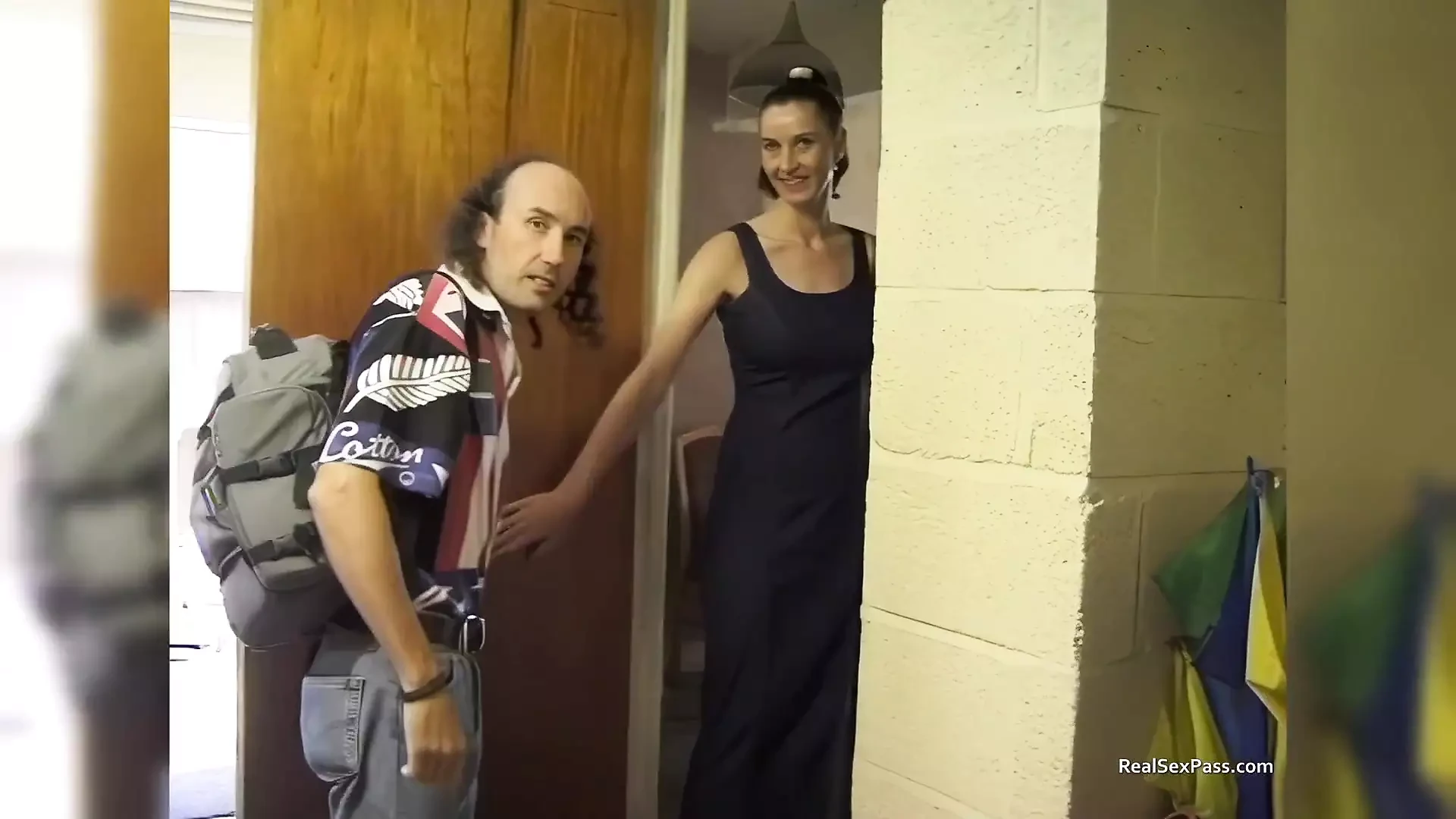 MILF Mandy’s Indoor and Outdoor Photoshoot at Home