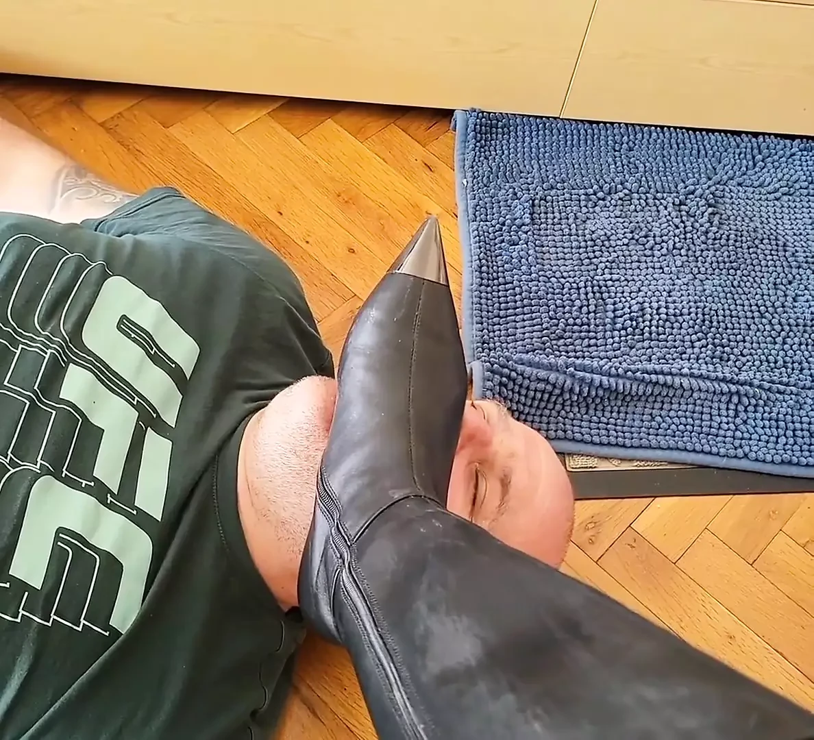 Quick punishment and re-education of a disobedient slave