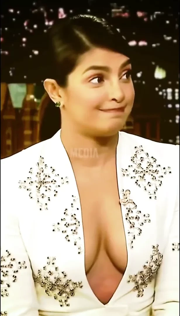 Priyanka Chopra Hot Edit – Jimmy Fallon Interview (With Moaning)