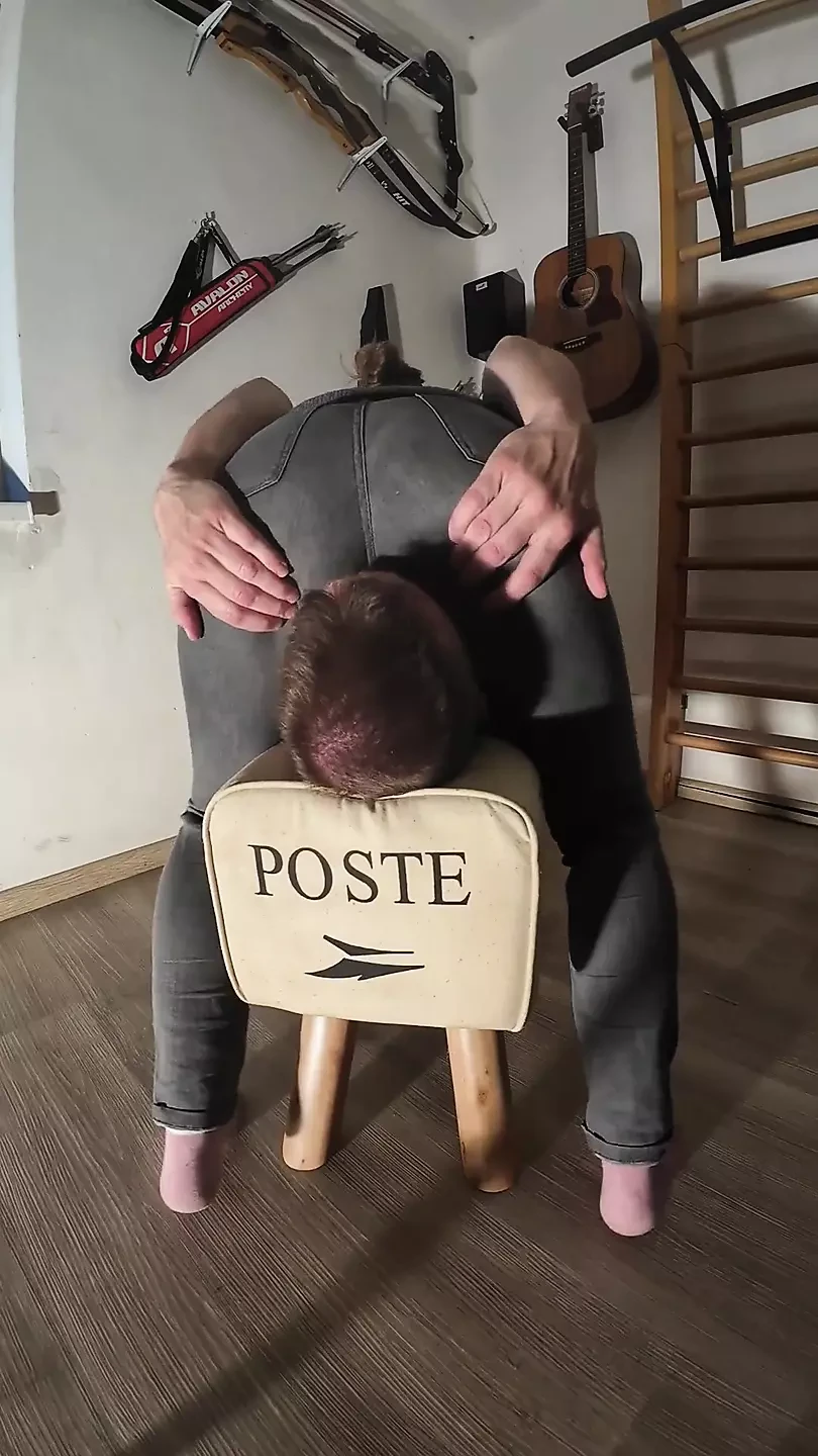 Jeans Breathplay and Slave Orgasm