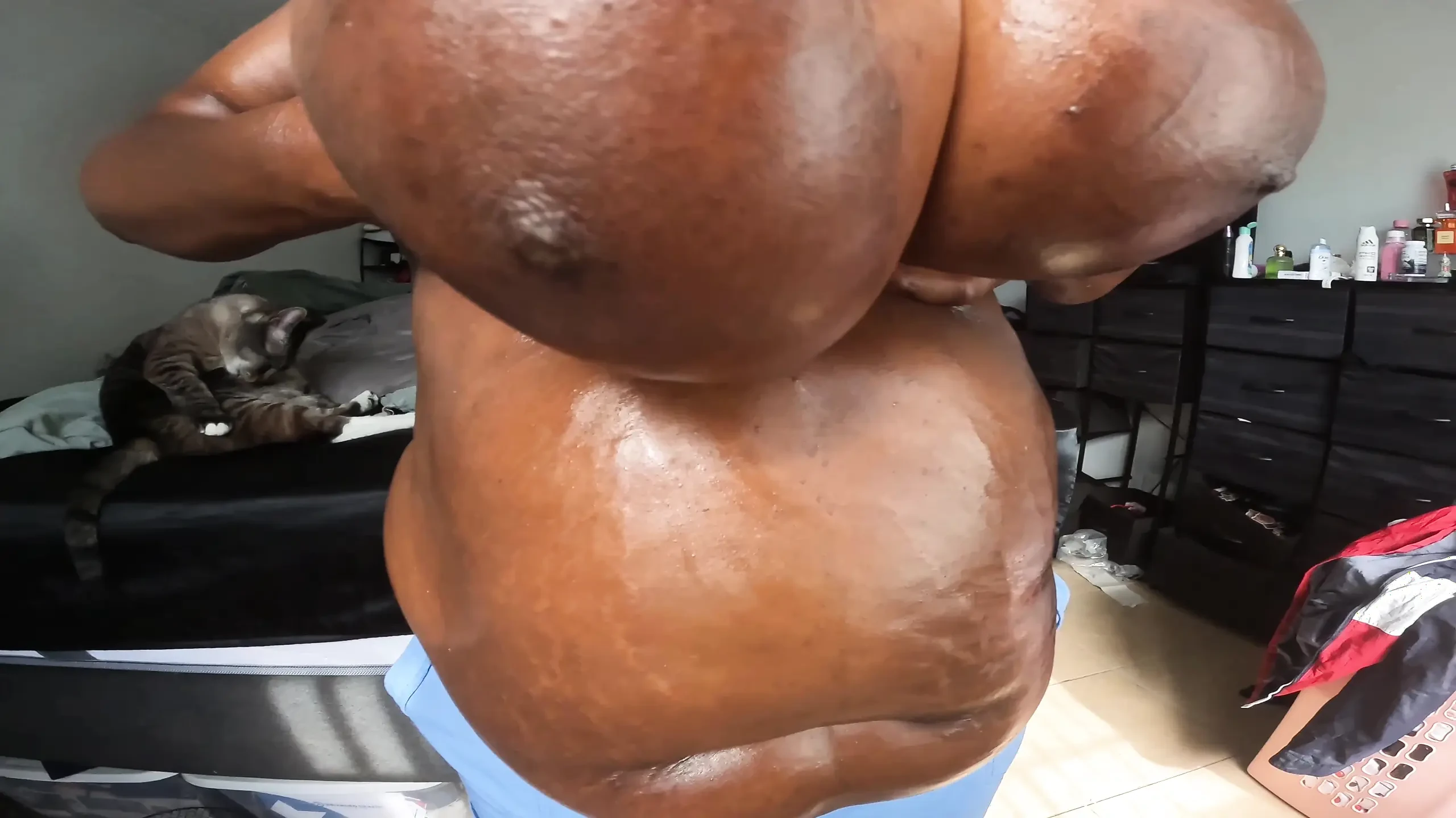 Busty BBW with huge tits