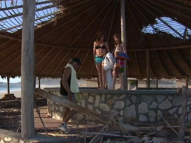 Bikini Beach – Lacy Rose & Sierra