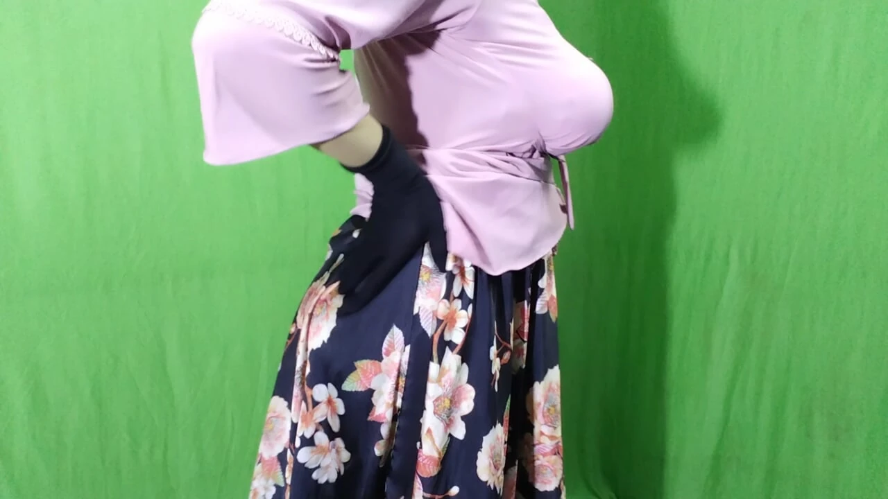 How to Indian beautiful house wife romance