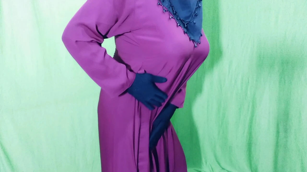 Indian beautiful hijabi muslim couple thirsty for fuck