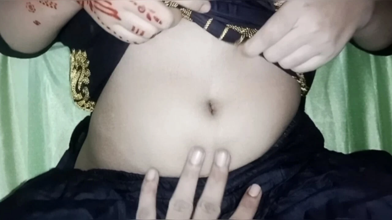 Real Amateur Couple’s Passionate Night Together