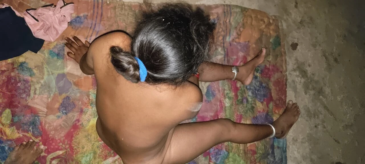 Desi bhabhi very excited and loda mouth me liya Indian cute bhabhi desi village bhabhi new desi video 2025 bhabhi ki best chudai wife today