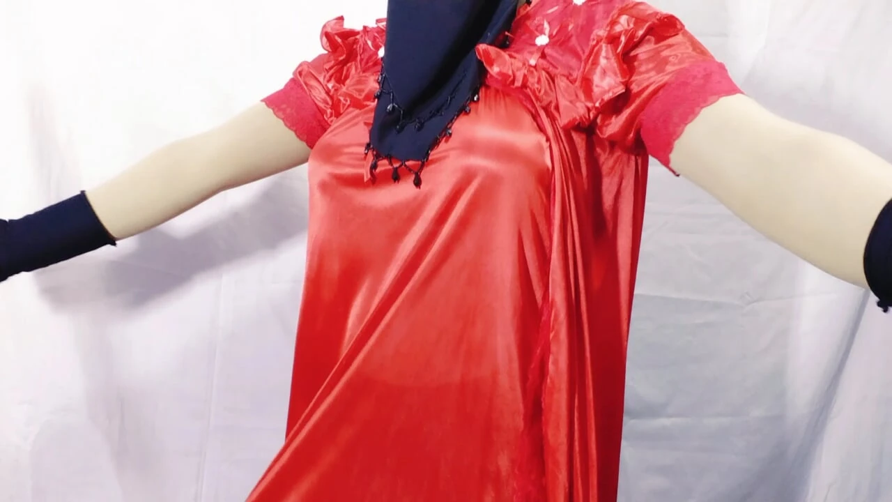 Bangladeshi beautiful hot housewife having sex and dancing inside the room