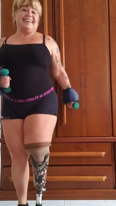 mature amputee