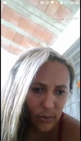 mostrando o tamanho do pacotee de buceta