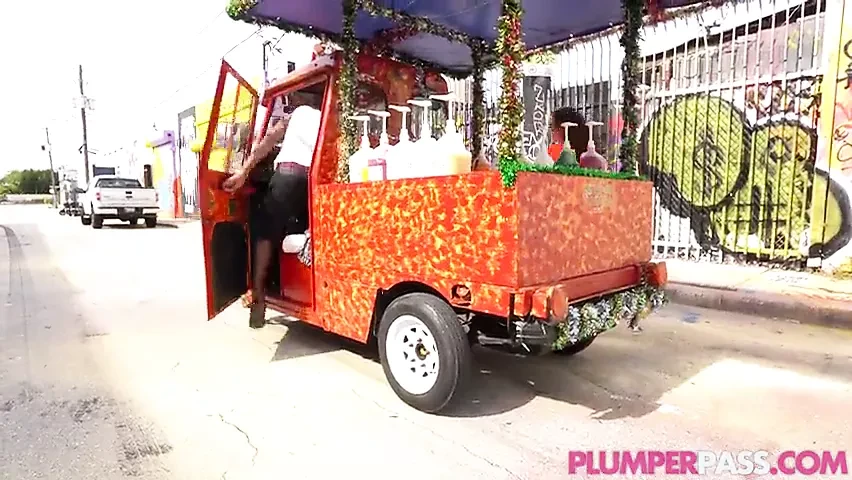 BBW’s got cake for days