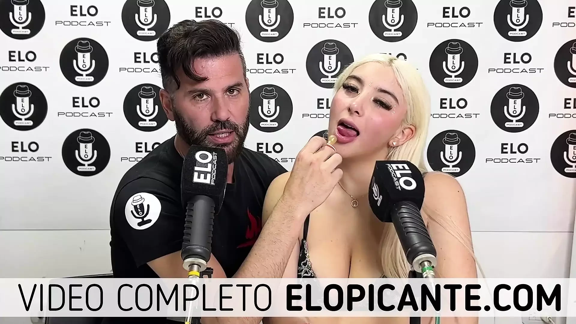 LORE SOFIA SHOWS HOW SHE LIKES ORAL SEX