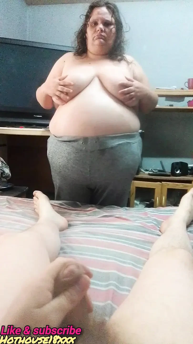 Step mom Fingering fat pussy on Bed , shows her curves, dirty soles , feet & he Doggystyle her pussy & cum on her big belly