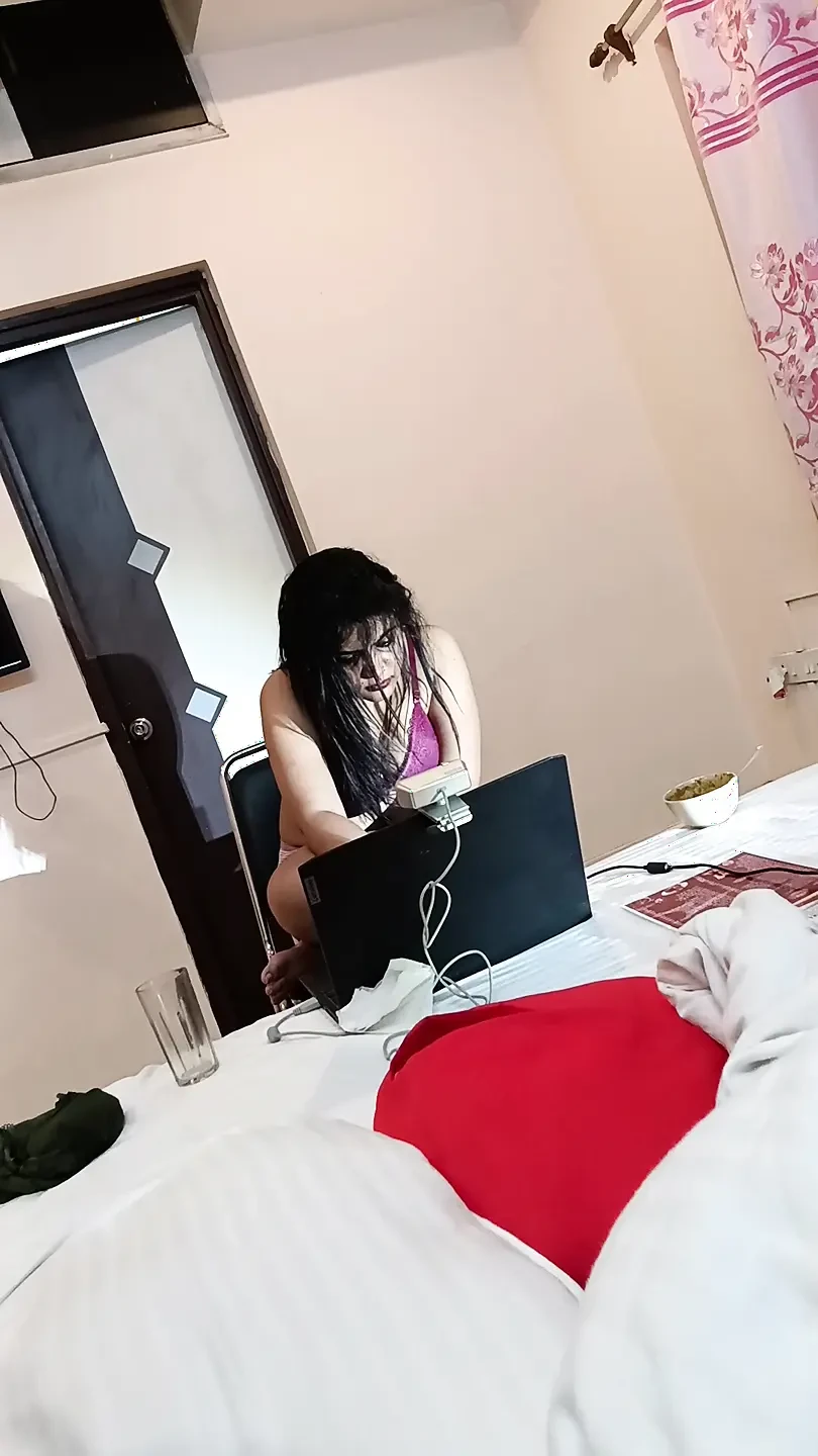 Hot video of a desi girl