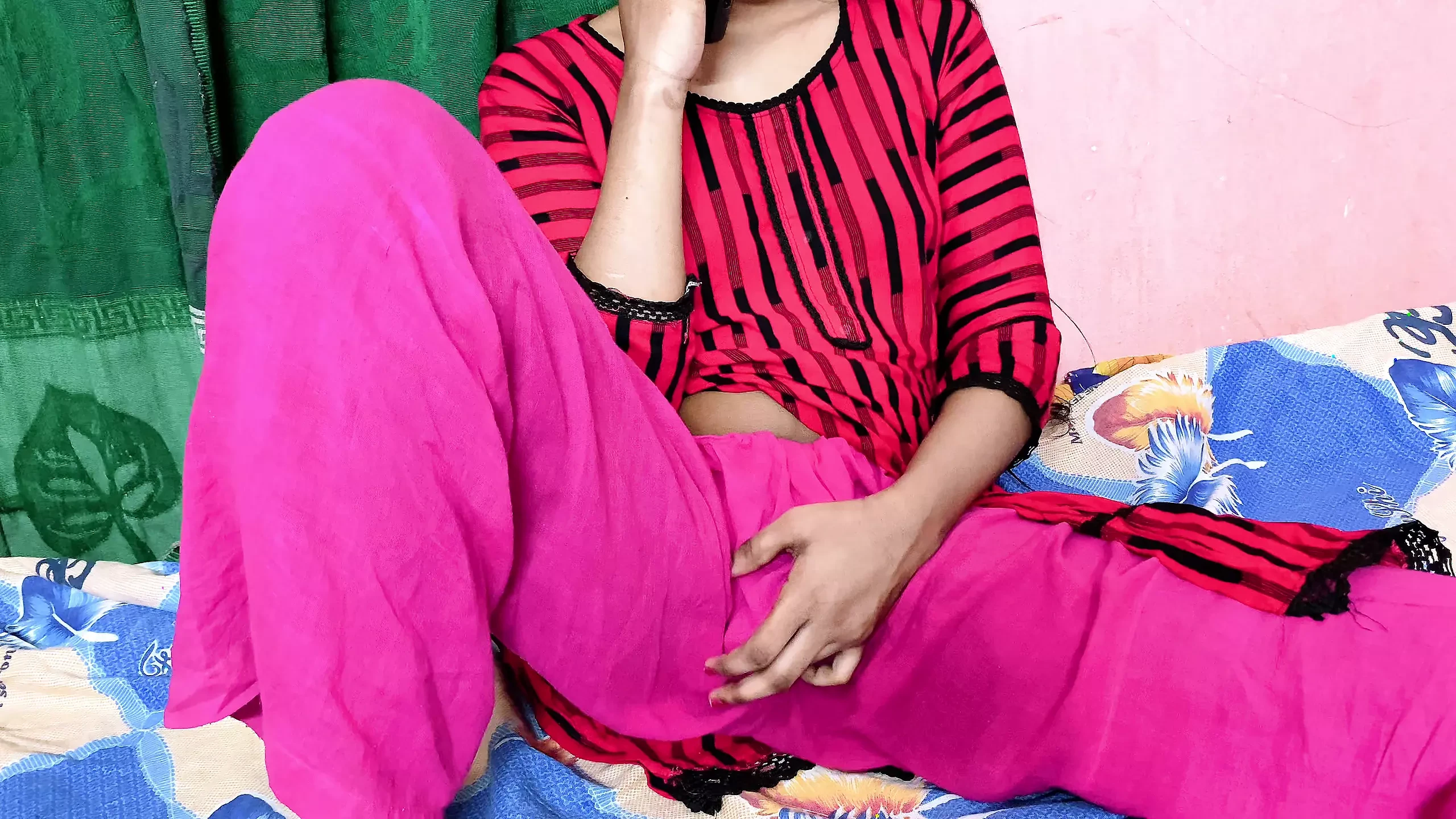 sexy Horny bavbhi fucked her devor when alon in room