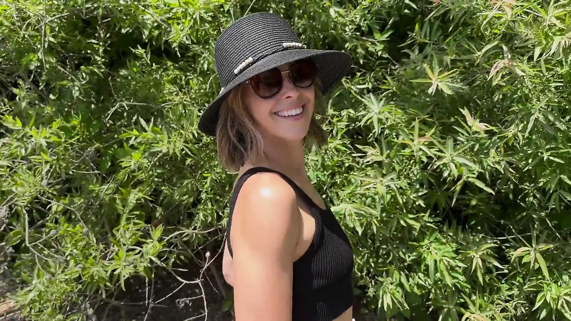 Wife Does Huge Public Double Cum Swallow at Beach After Husband Watches Her Fuck Friend  CIM