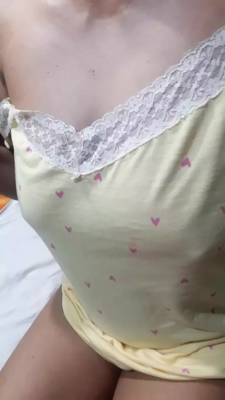 Gedara wadata enna akkage tahn deke ghawwa