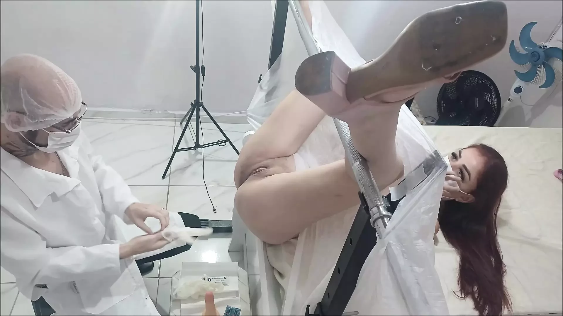 Gynecologist Used Anesthetic Gel to Examine the Young Woman