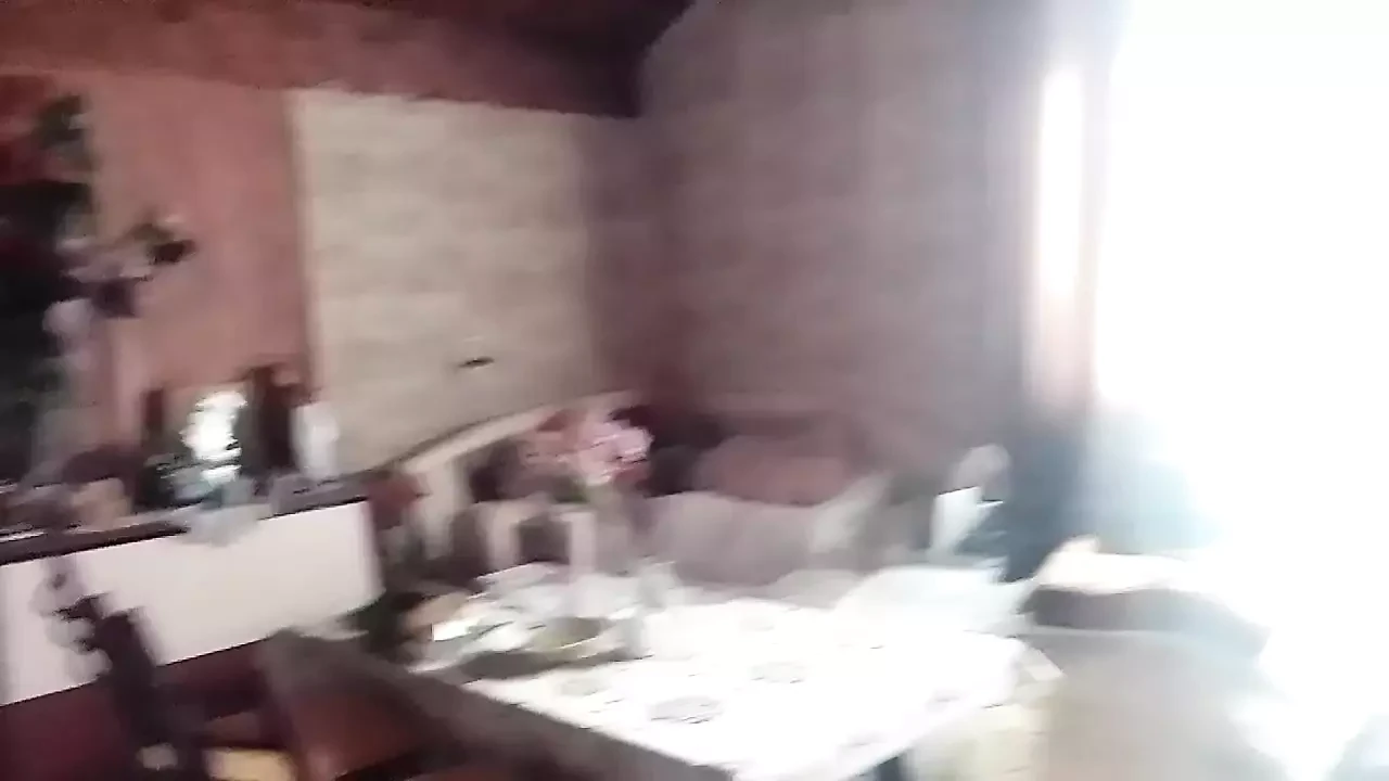 Microphone between the tits