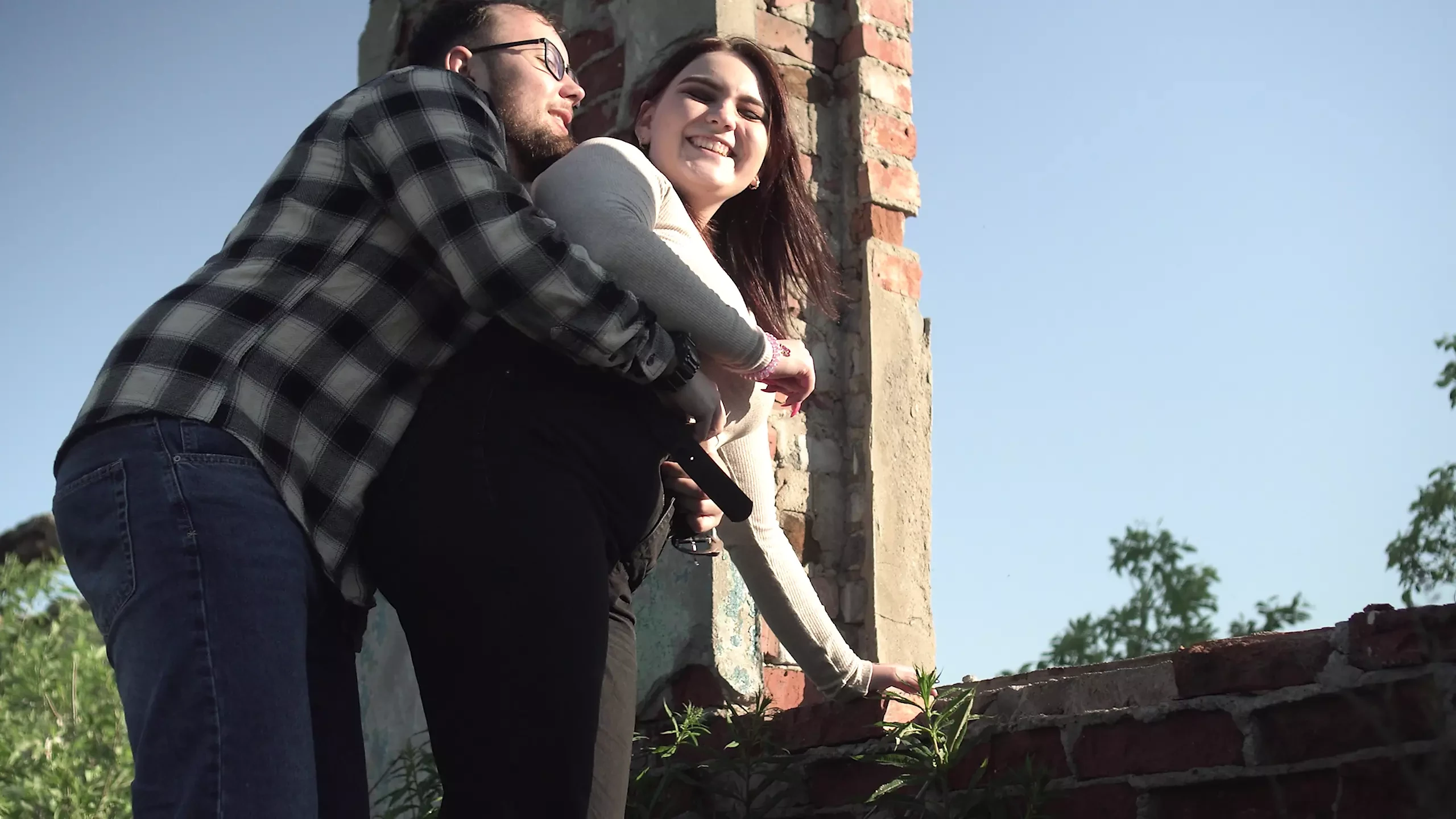 4K After hard public sex, a lot of cum in pussy