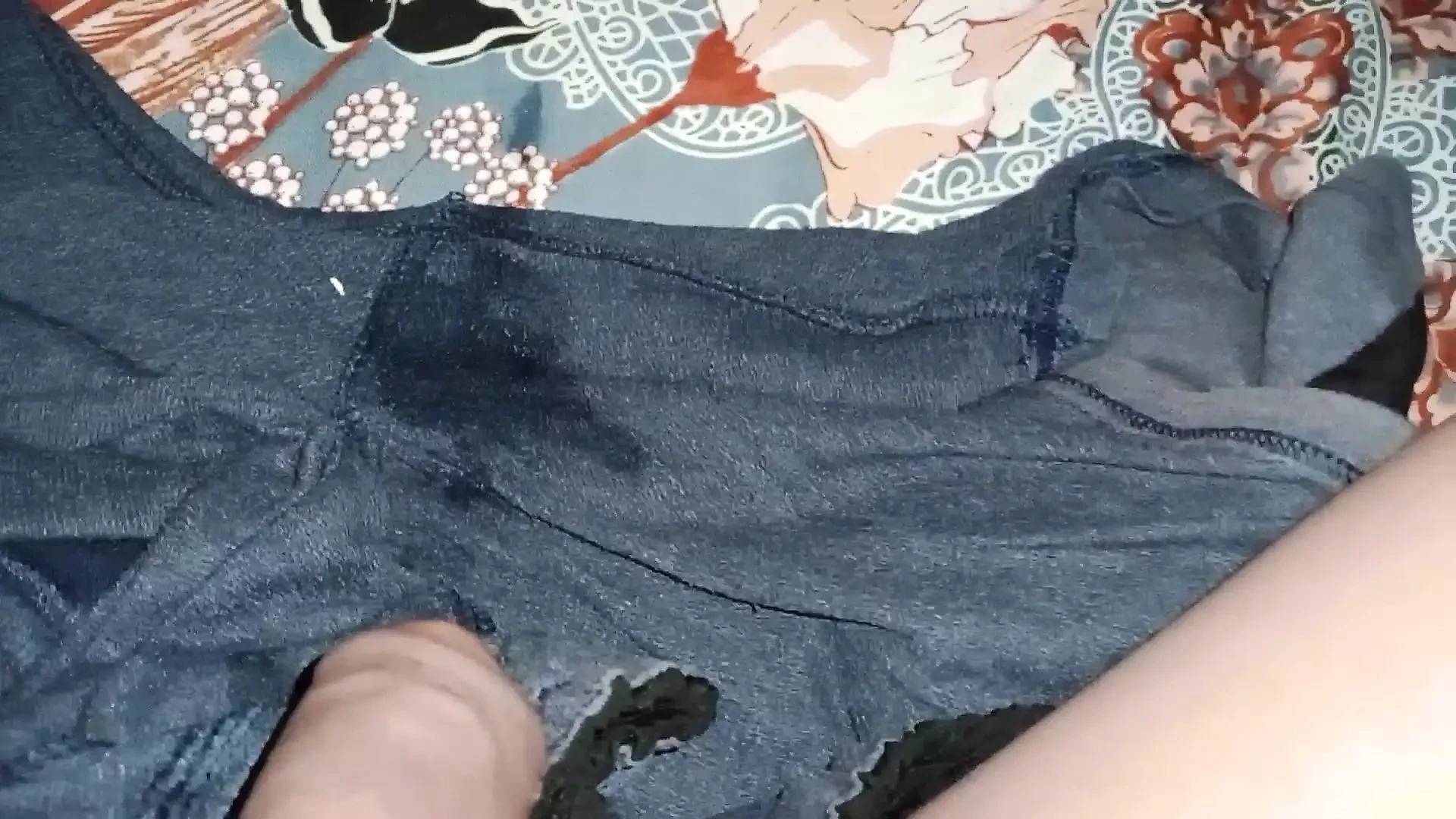 Having sex with step sister in her room