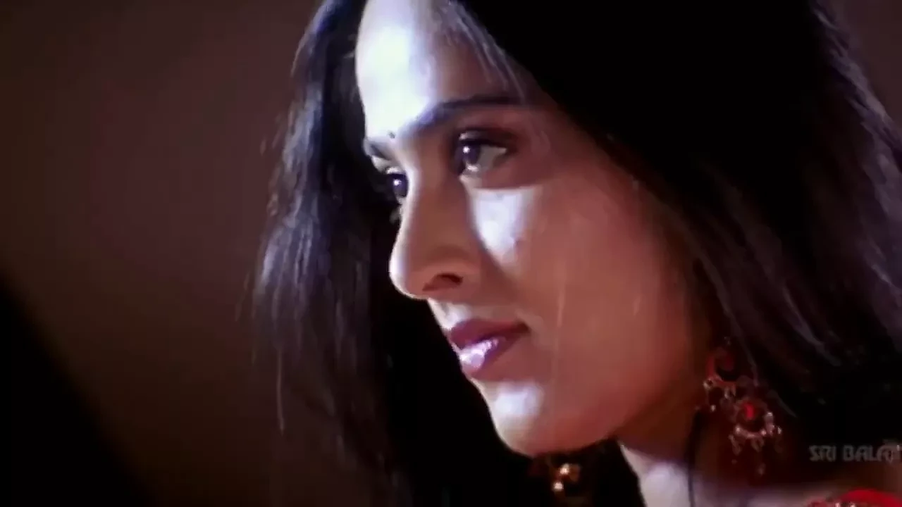 Anushka Shetty’s hot and sexy boobs