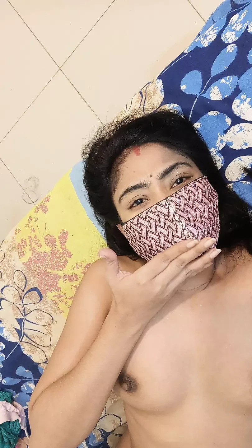 Horny housemate with beautiful small tit pranks college fuck each other at home-made