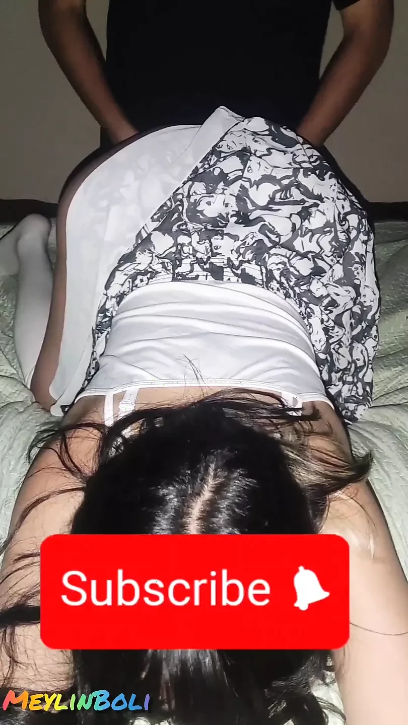 MEXICAN SCHOOLGIRL GETS SMASHED GETS BIG BERGA IN HER TIGHT VAGINA HOMEMADE REAL