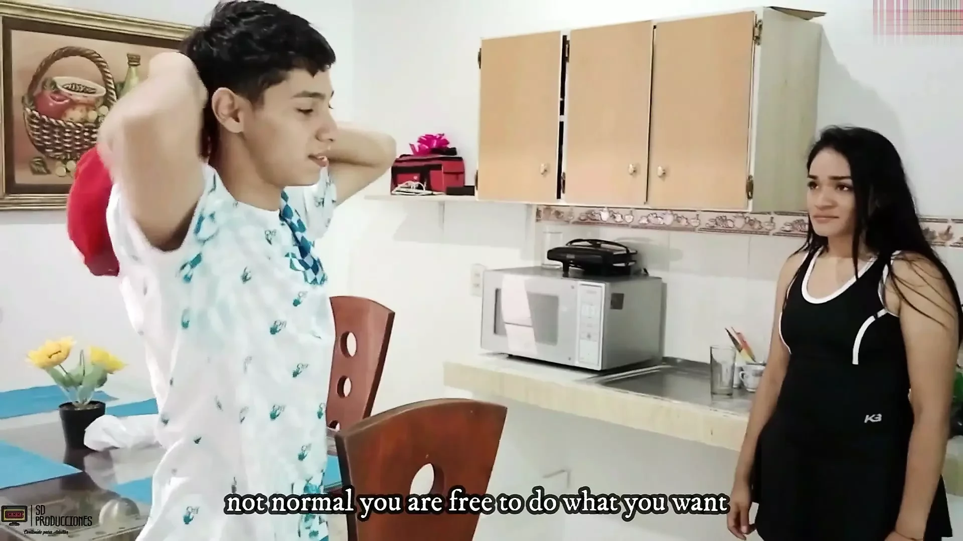 Beautiful big ass milf grieves her stepson in bed – Porn in Spanish