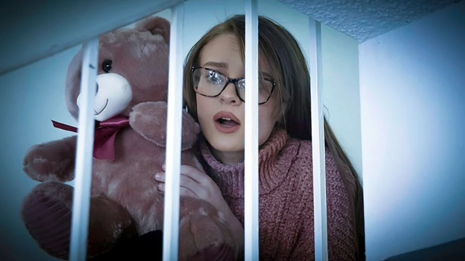 FamilyStrokes – Perv Stepmom and Stepdad Expose Their Naughty Stepdaughter Jessae Rosae’s Sex Secret