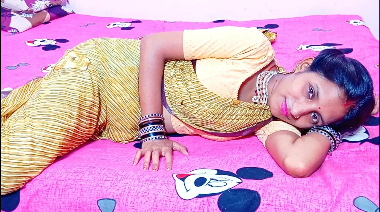 The Indian new deshi village bhabhi devar hot romantic fuking video in hindi audio