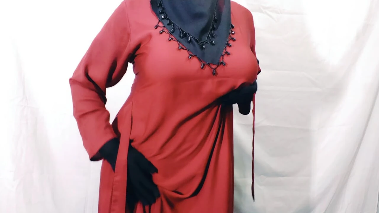 Indian beautiful hijabi muslim couple thirsty for fuck