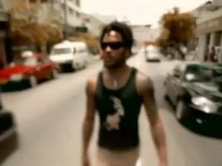 Lenny Kravitz ‘I Belong to You’
