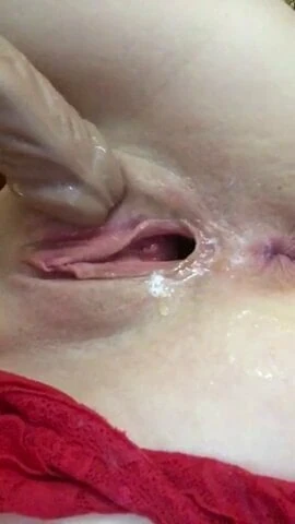 9 inch dildo and fisting