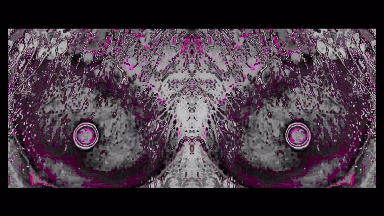 Warning you may find my wobbly bits highly offensive