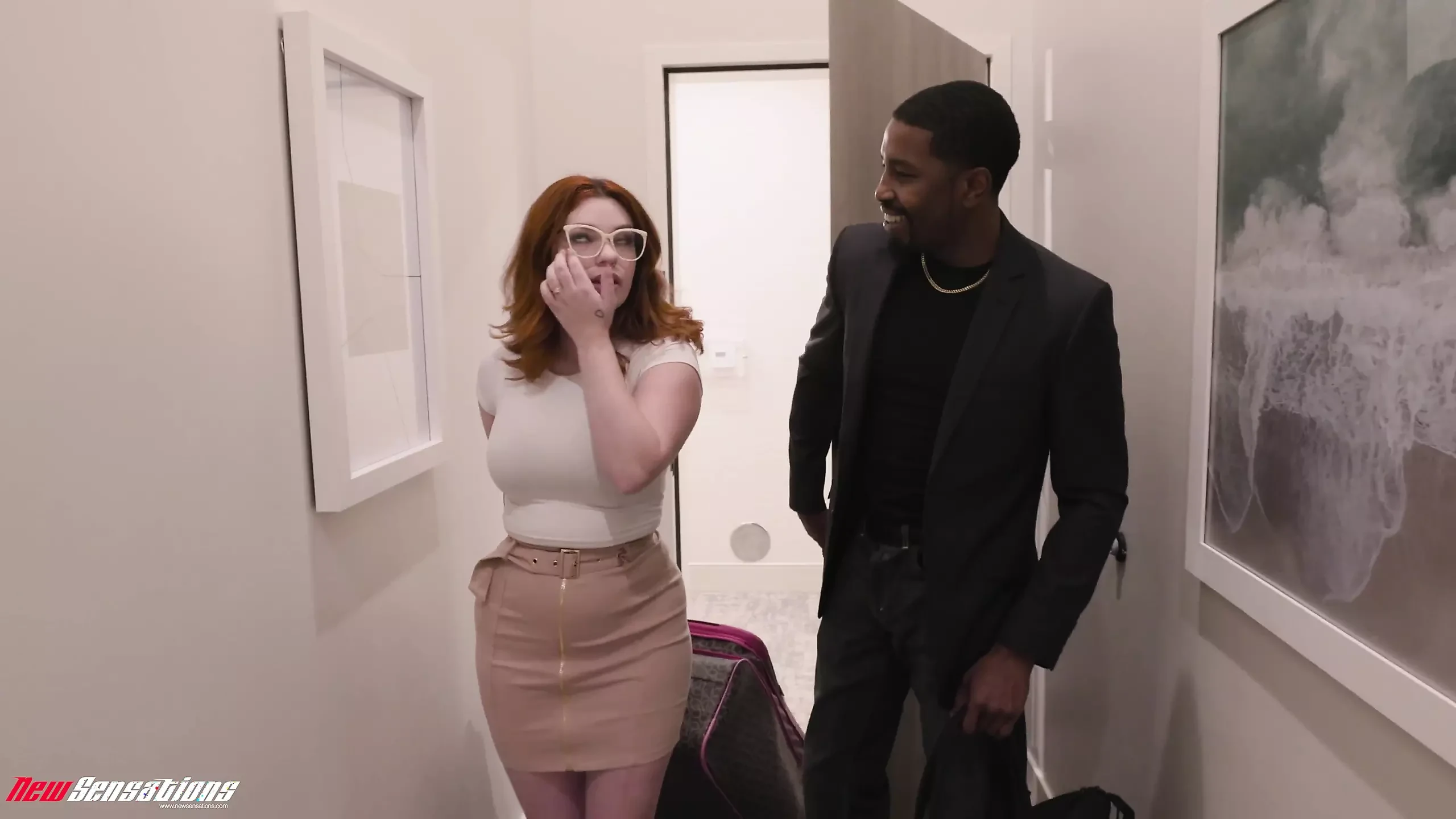 Annabel Redd Finds His BBC Is Much Nicer Inside