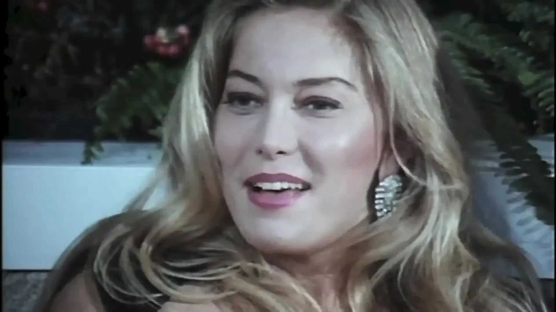 Orgy with the Most Iconic Italian Pornstars of the 90’s