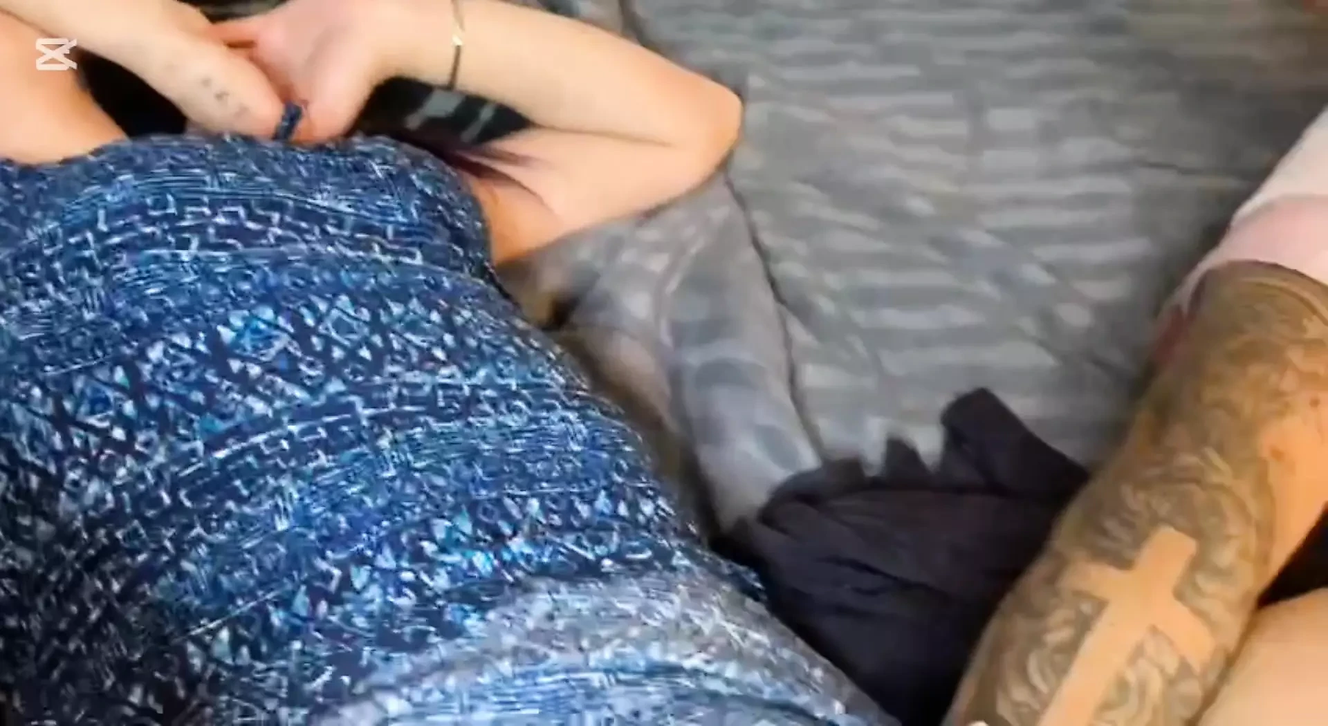 Swapping out girlfriends pussies for more fun