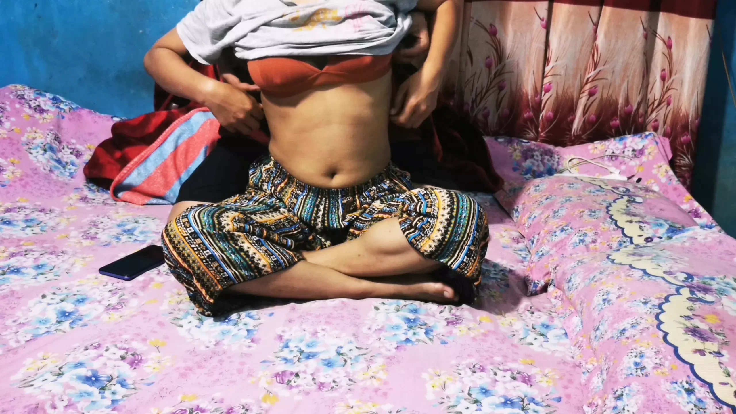 Bangla No One In Home Bangladeshi boyfriend and Girlfriend Enjoying The Room Bangla Sex Video