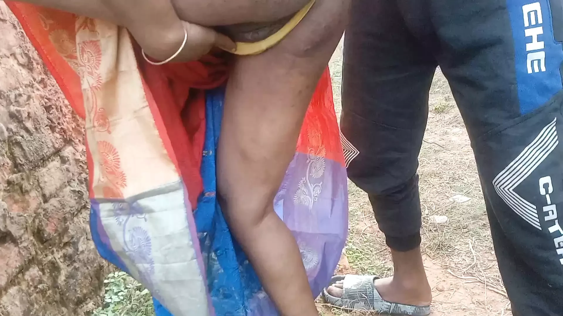 Beautiful village bhabhi fucked on Bangladeshi new outdoor