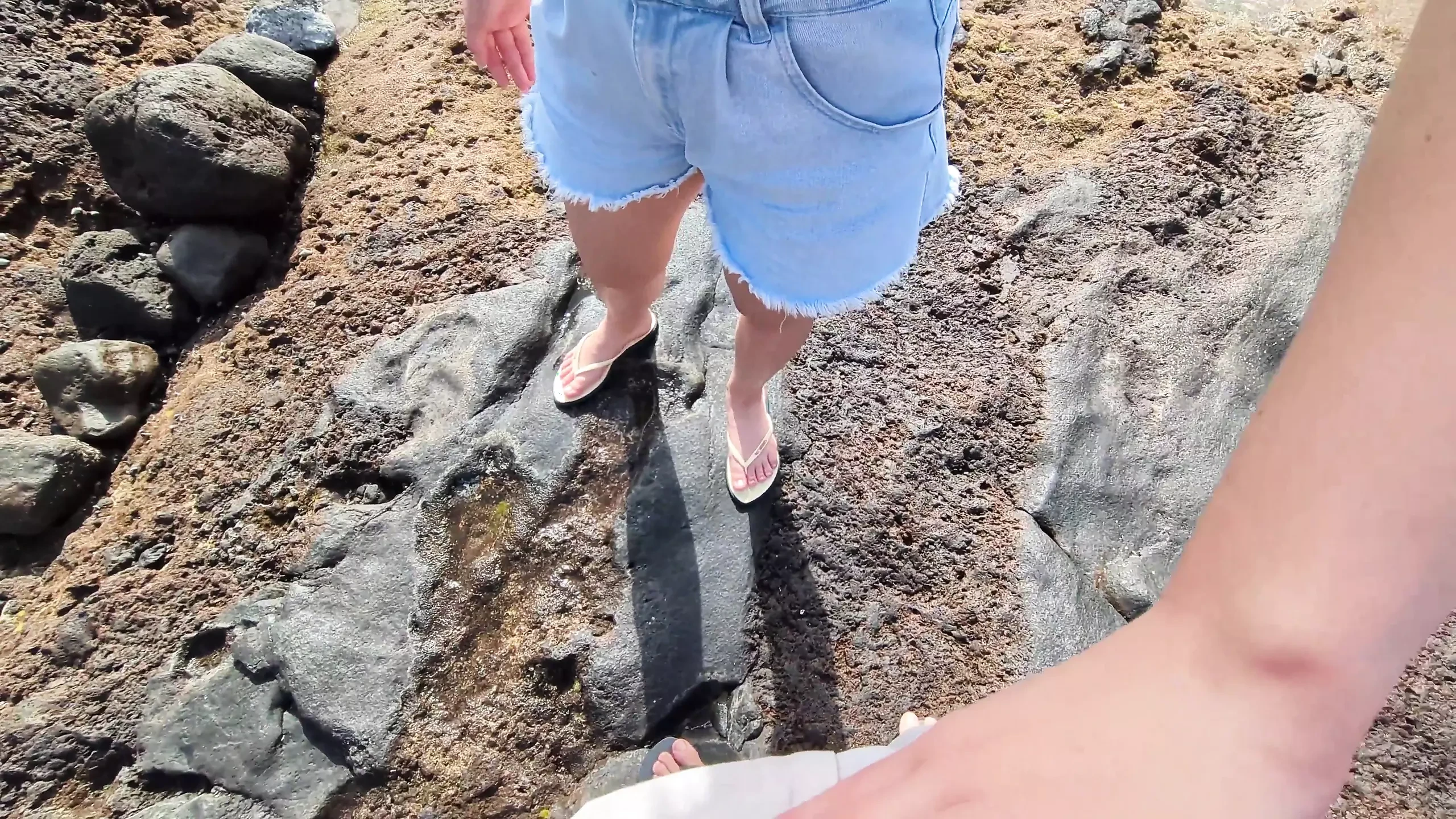 POV: Risky Public Blowjob, My Readhead Girlfriend Sucks My Dick on the Beach (dia Ita)