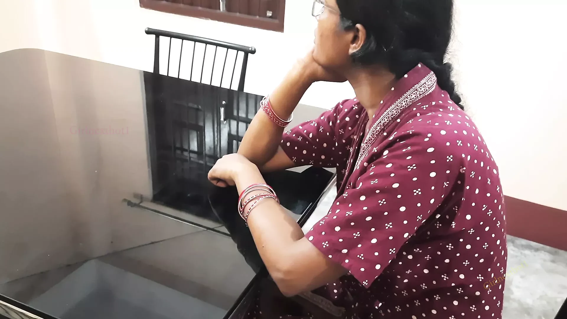 Dostki Step Mom Chud Geyi Mujhse – Friends Hot Mom