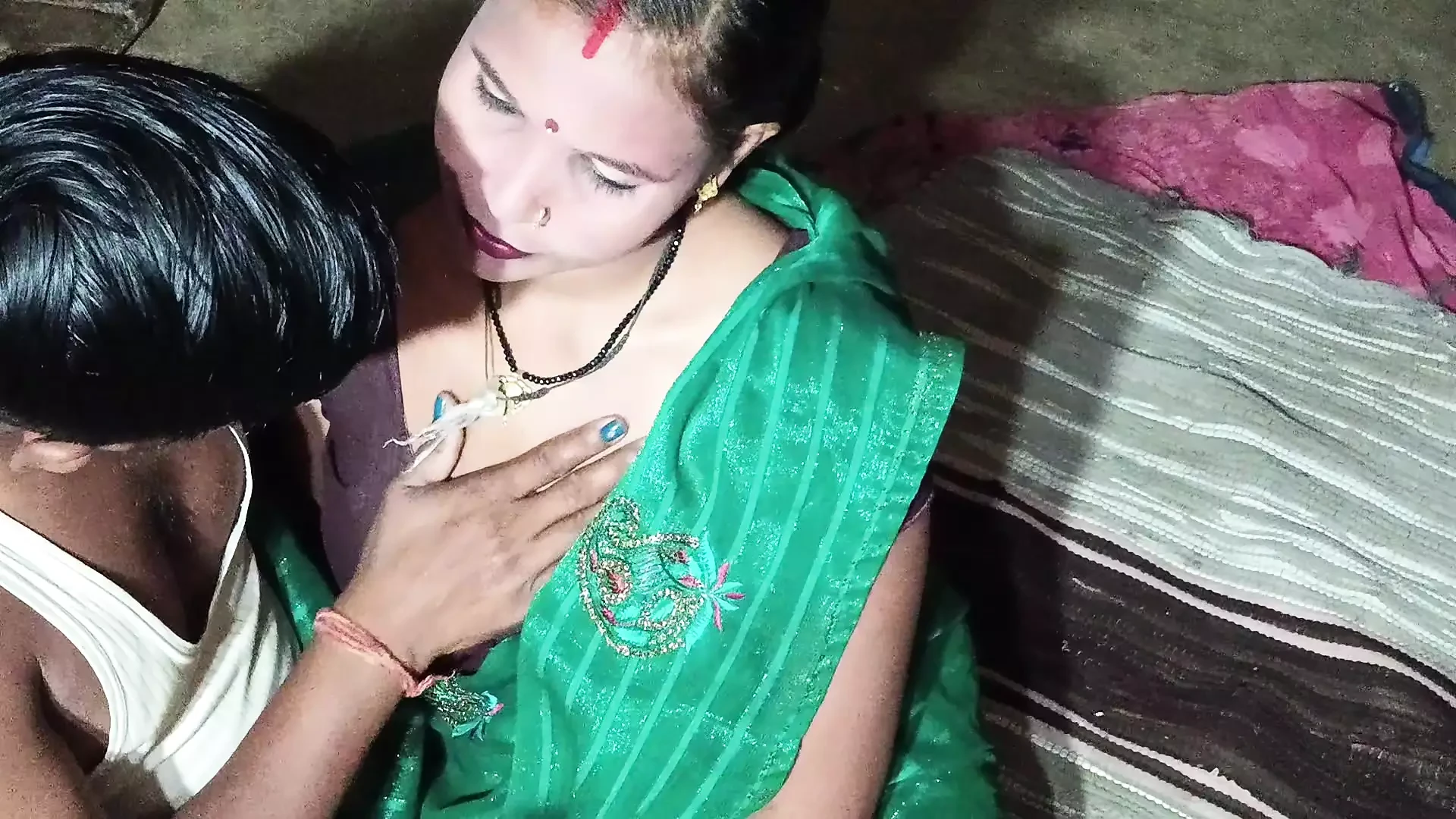 I fucked my best friend’s stepsister in her living room