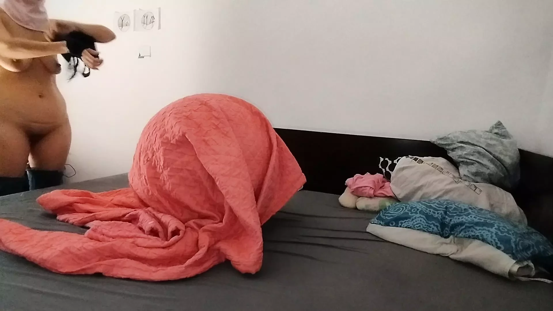 Naughty sexy milf tries on naked clothes. Latin hairy pussy tries on clothes in bed.