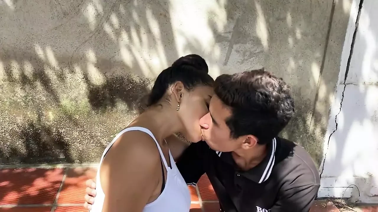 I’m bored sweeping outside my house and my neighbor invites me to fuck and I accept