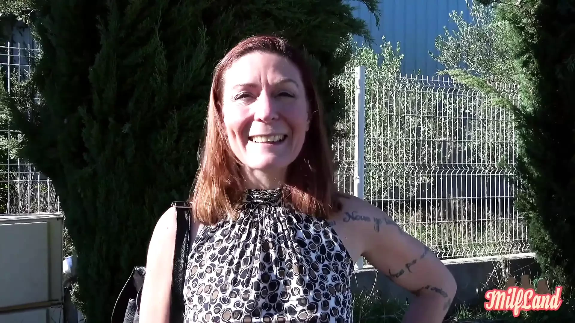 Wendy, beautiful MILF, loves hard sex part 1