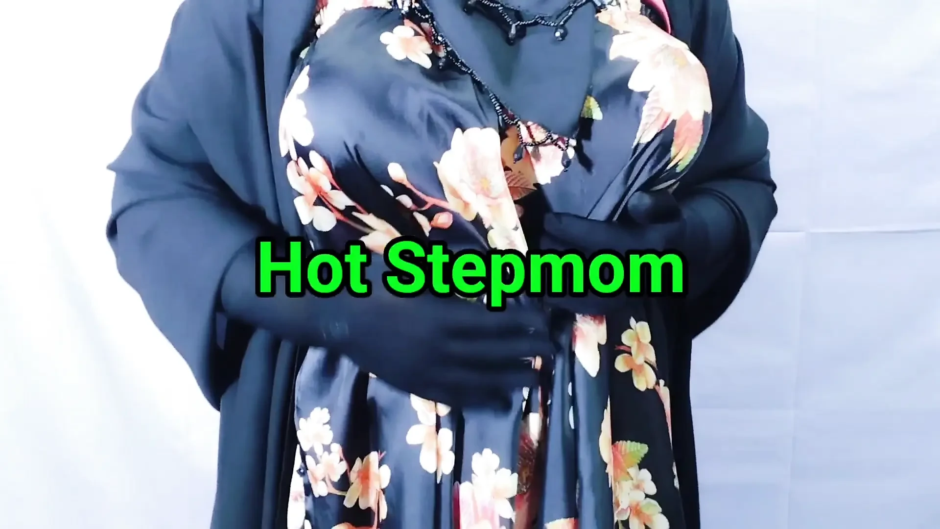 Indian step-son spending the night with step-mother, Hindi audio
