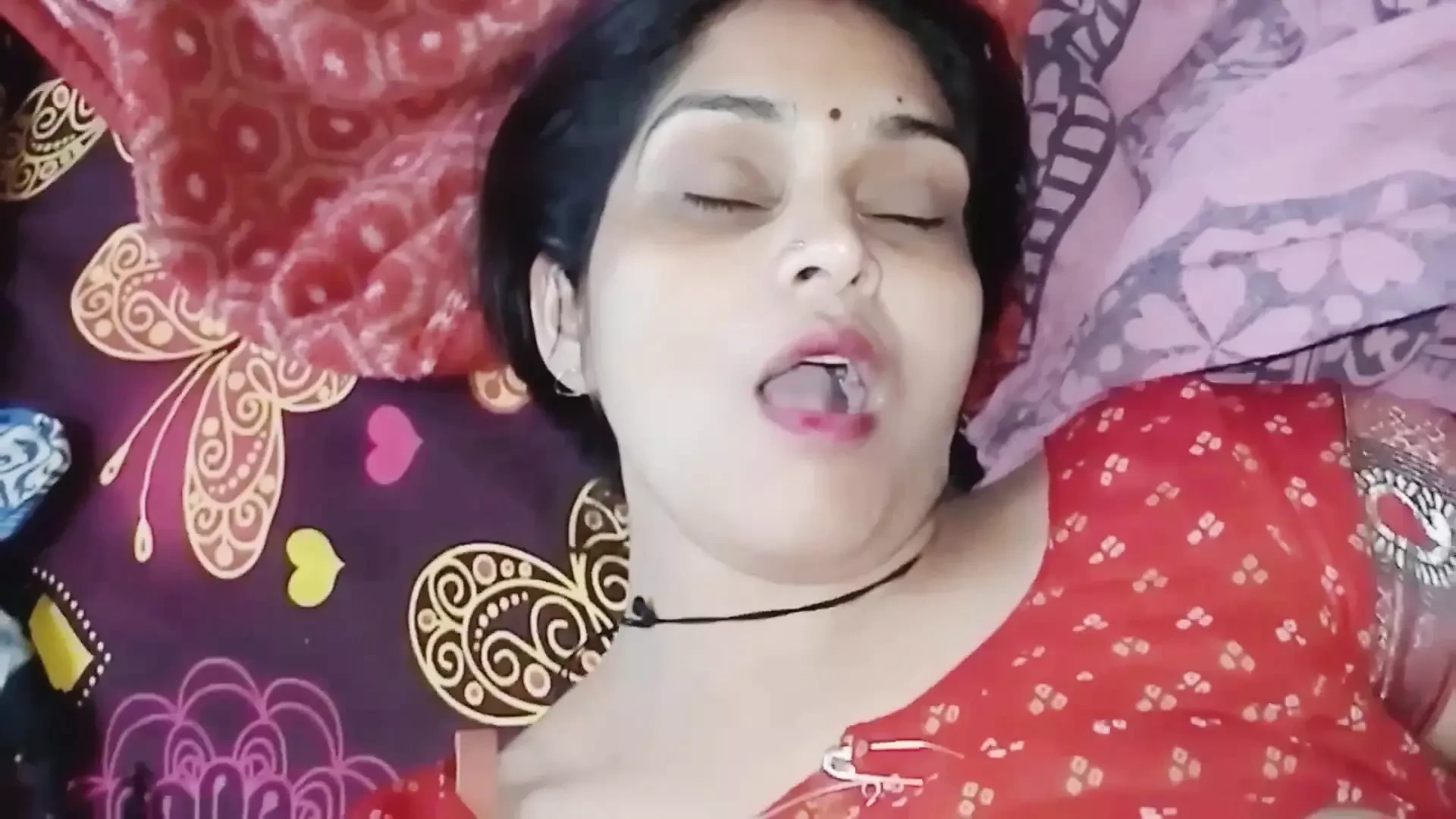 Best pussy licking and sucking sex video of Indian newly married girl, hindi sex video