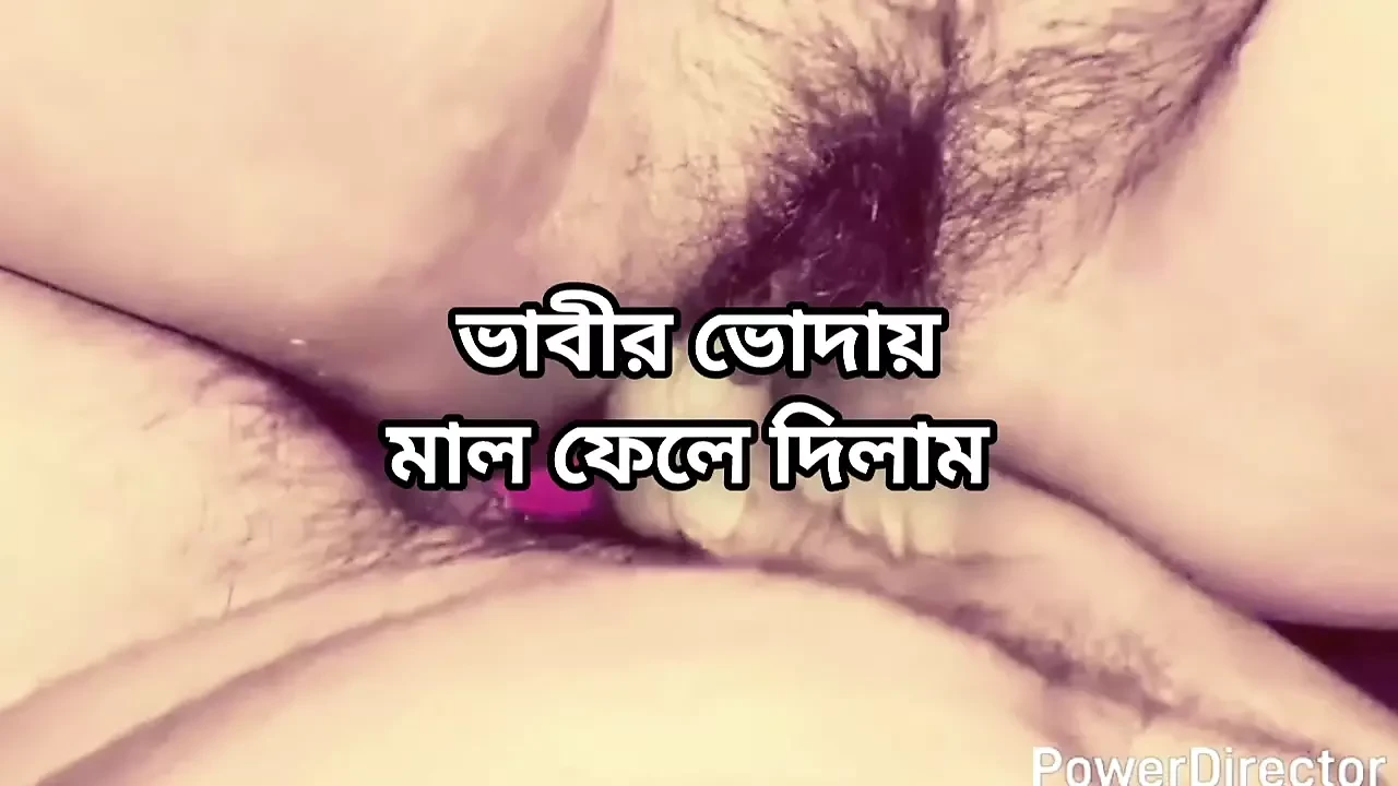 Bangladeshi big ass beautiful mature hot sexy Shila aunty cheating hasband and hard fuck with her friend in hotel full video